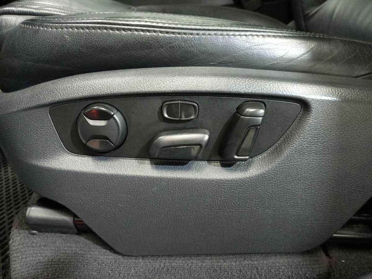 Фольксваген Туарег б/у, 2013, Автоматическая. Фото: #16