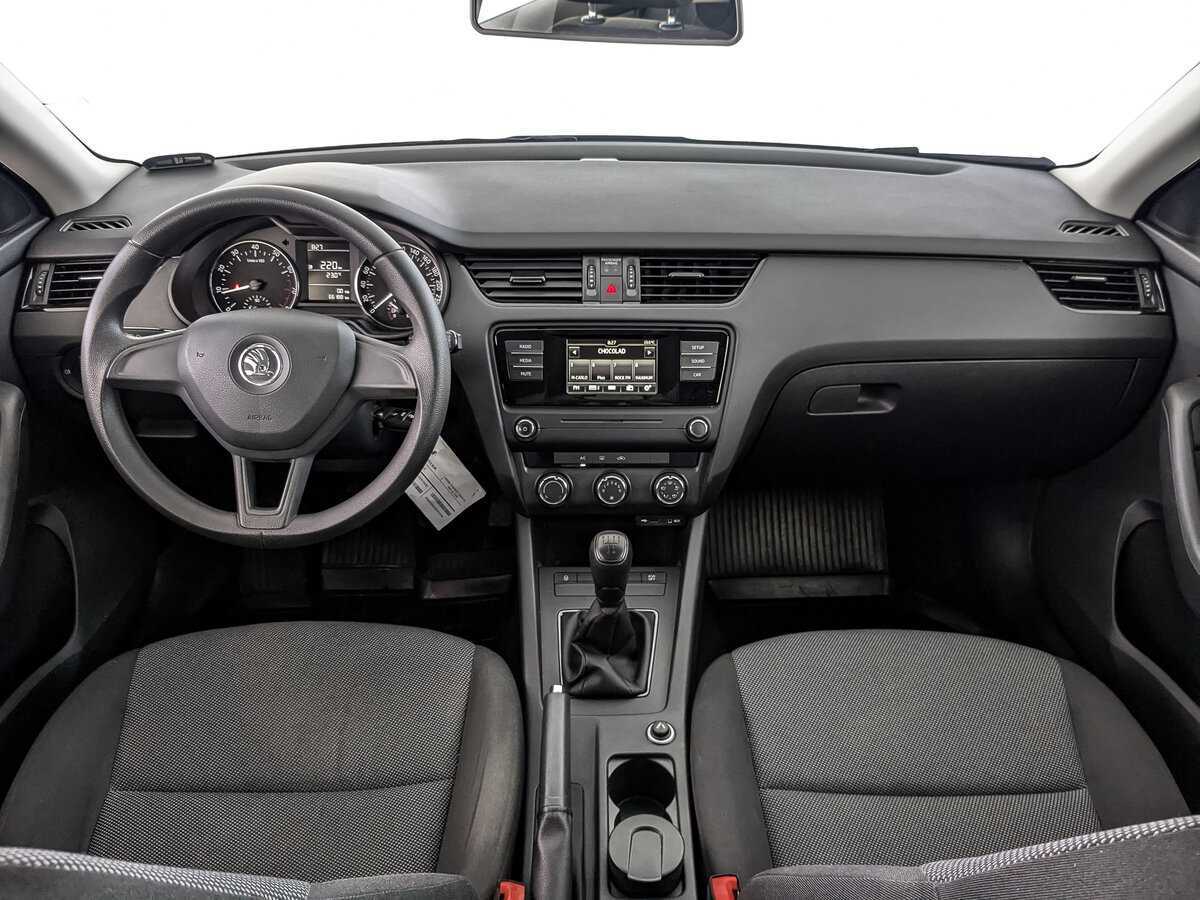 Шкода Октавия б/у, 2015, Механическая. Фото: #9