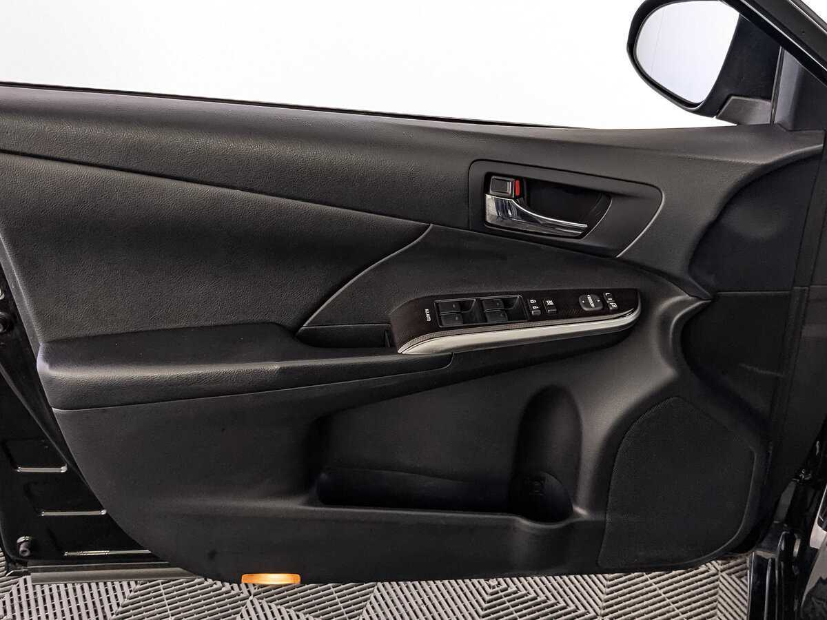 Тойота Камри б/у, 2014, Автоматическая. Фото: #14