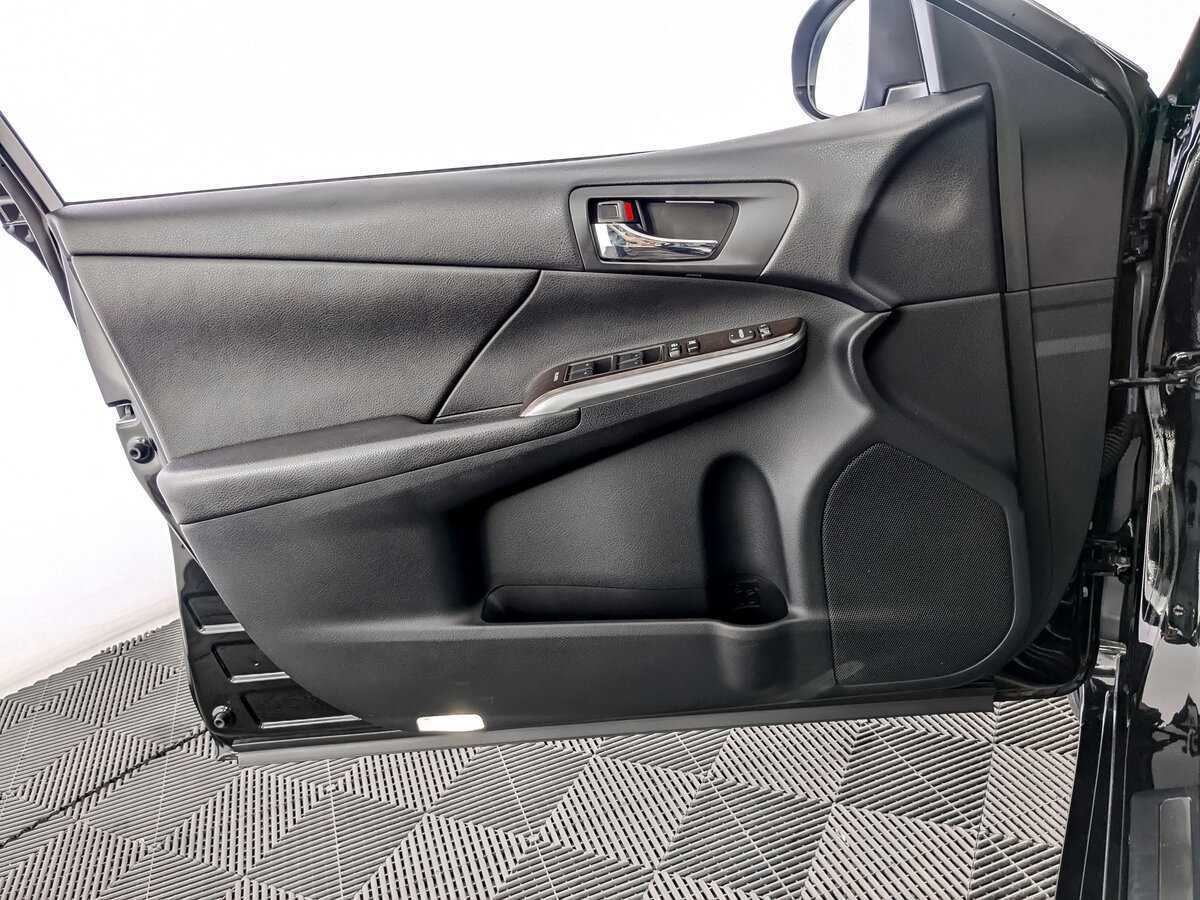 Тойота Камри б/у, 2016, Автоматическая. Фото: #14