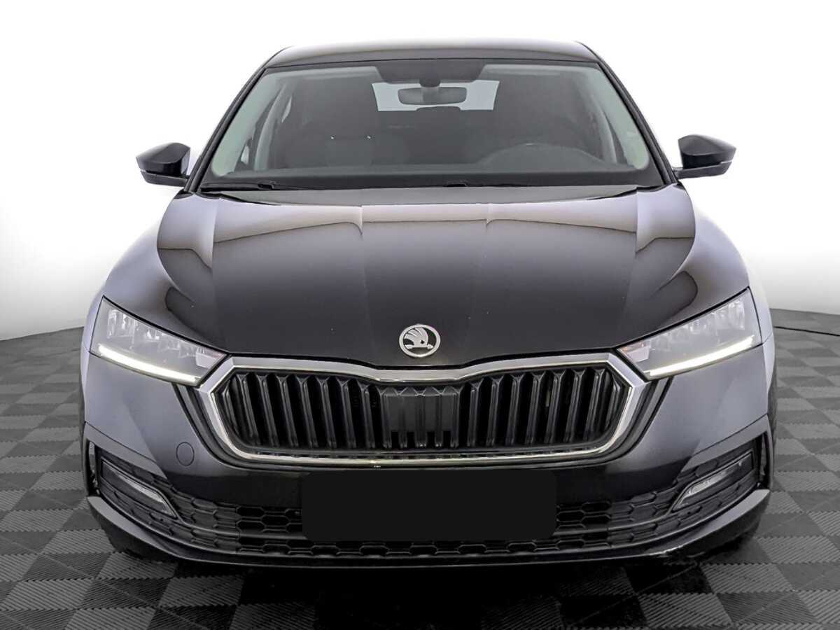 Шкода Октавия б/у, 2021, Механическая. Фото: #1