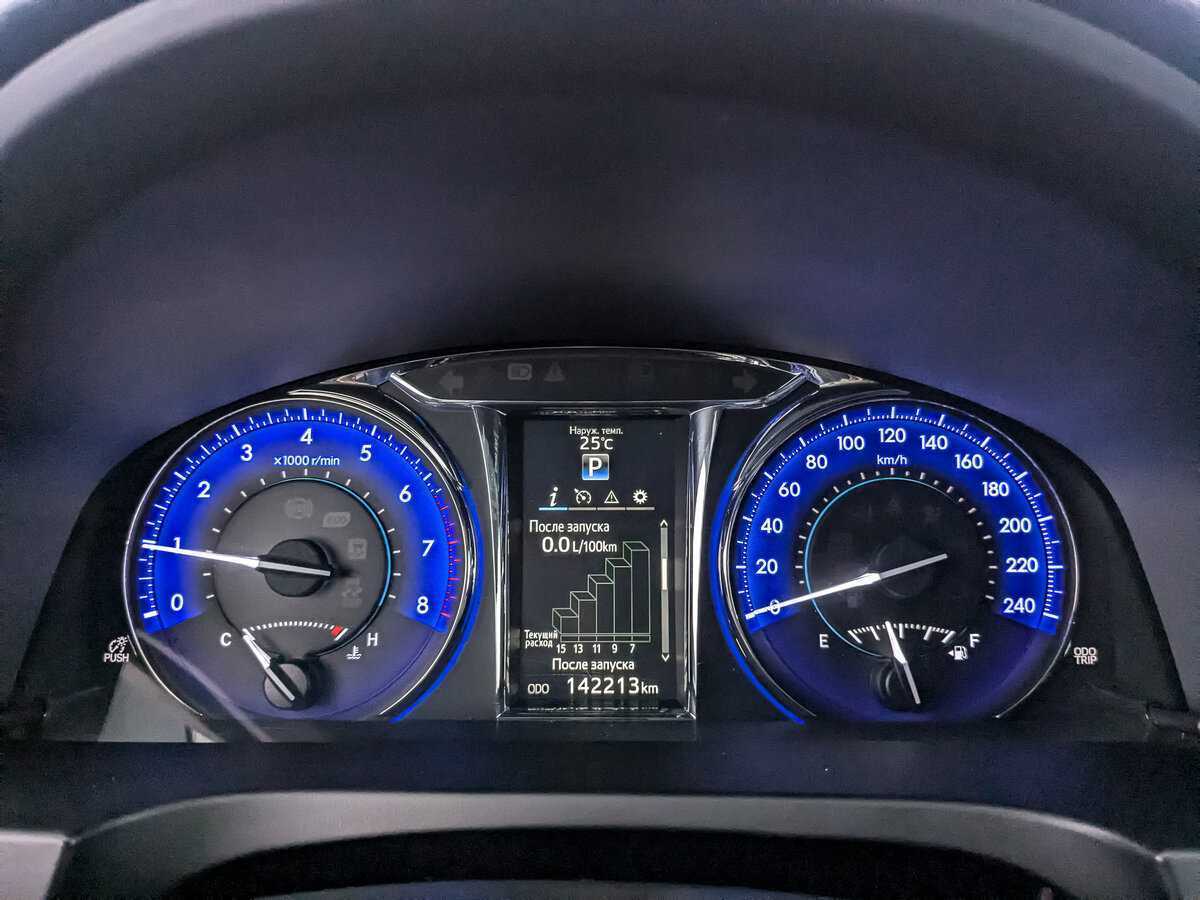 Тойота Камри б/у, 2016, Автоматическая. Фото: #11