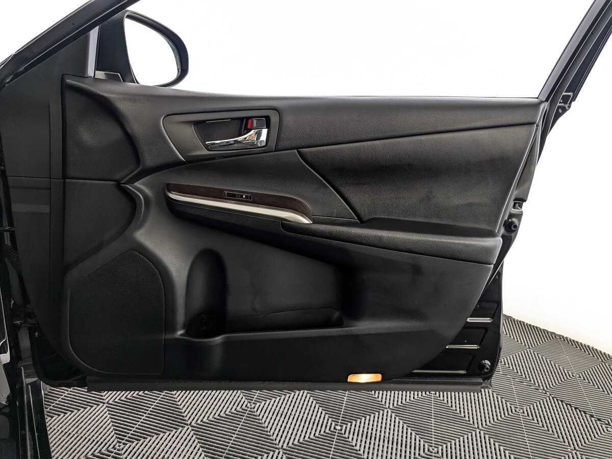 Тойота Камри б/у, 2017, Автоматическая. Фото: #20