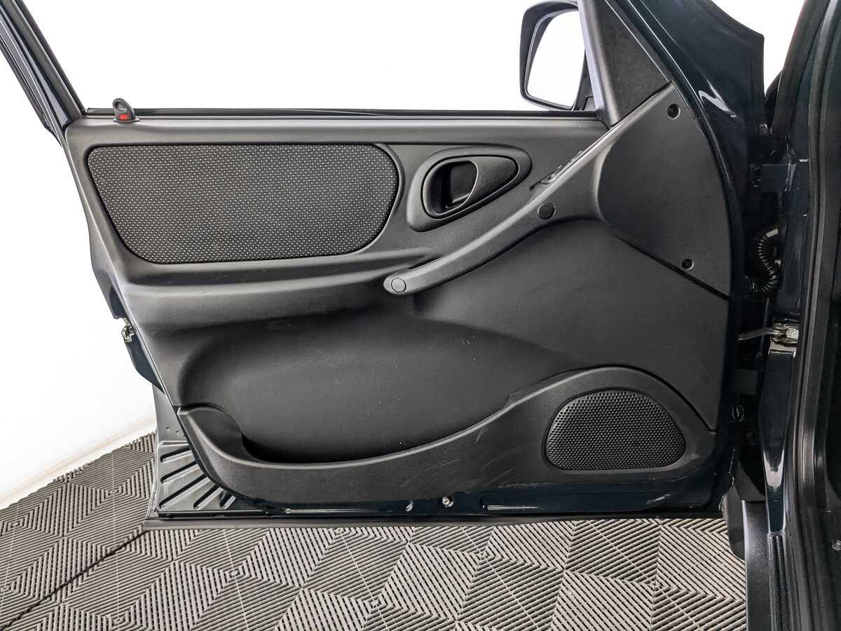 Лада (ВАЗ) Нива б/у, 2023, Механическая. Фото: #13