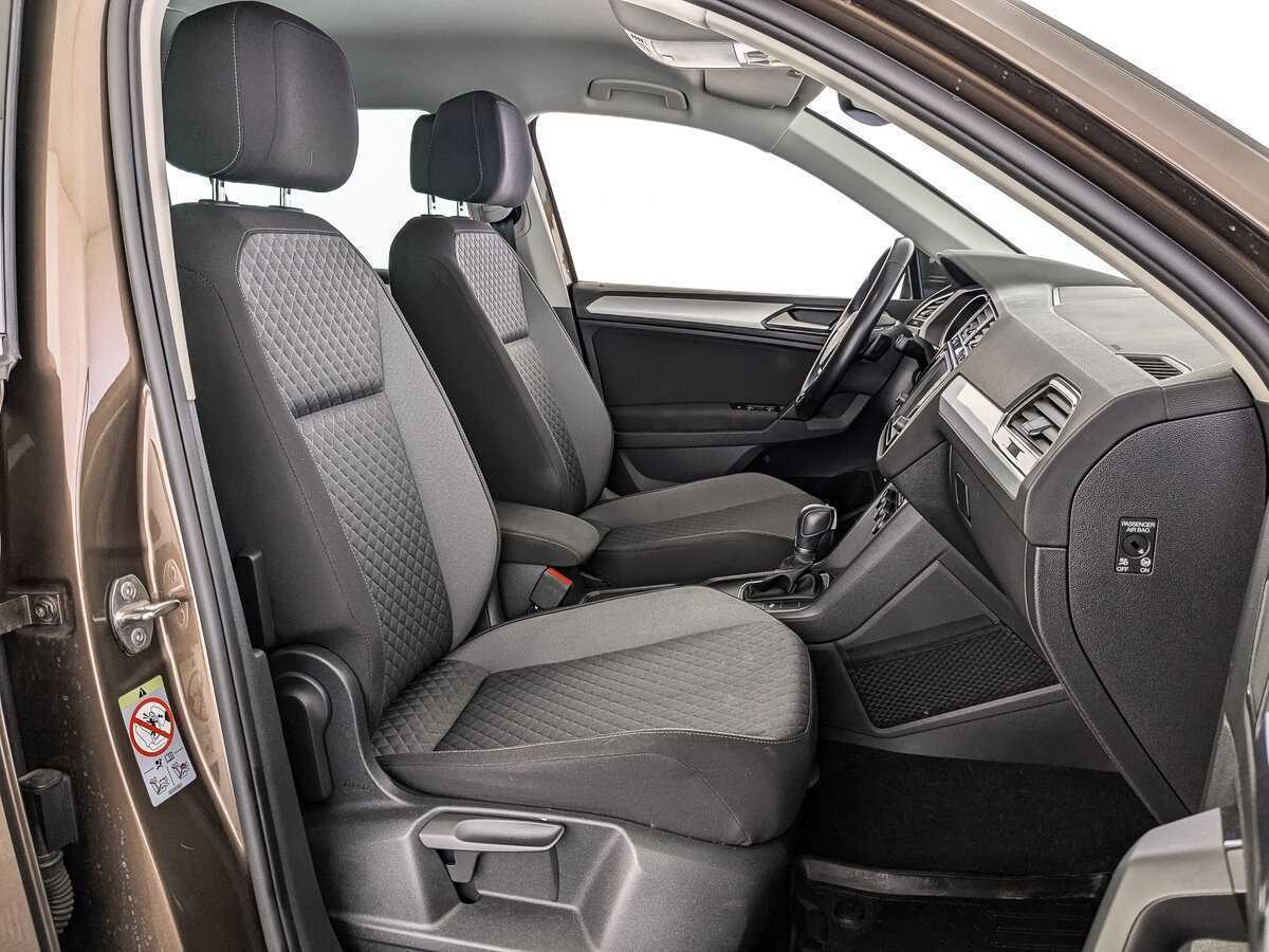 Фольксваген Тигуан б/у, 2017, Роботизированная. Фото: #19