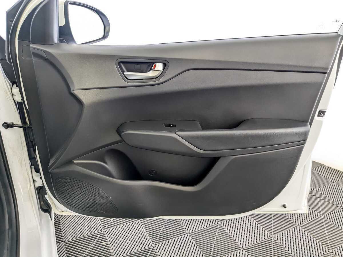 Хендай Солярис б/у, 2020, Автоматическая. Фото: #18