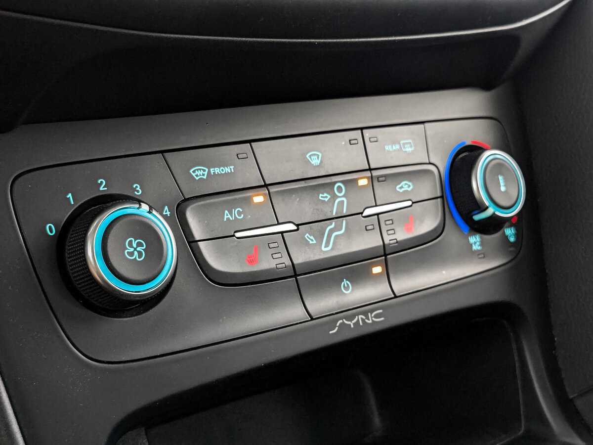 Форд Фокус б/у, 2019, Механическая. Фото: #16