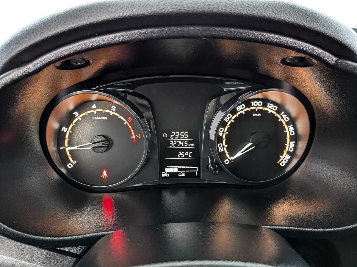 Лада (ВАЗ) Гранта б/у, 2023, Механическая. Фото: #11