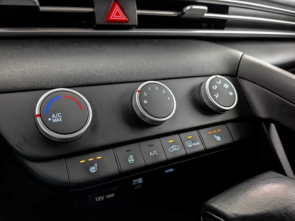 Хендай Елантра б/у, 2021, Автоматическая. Фото: #16