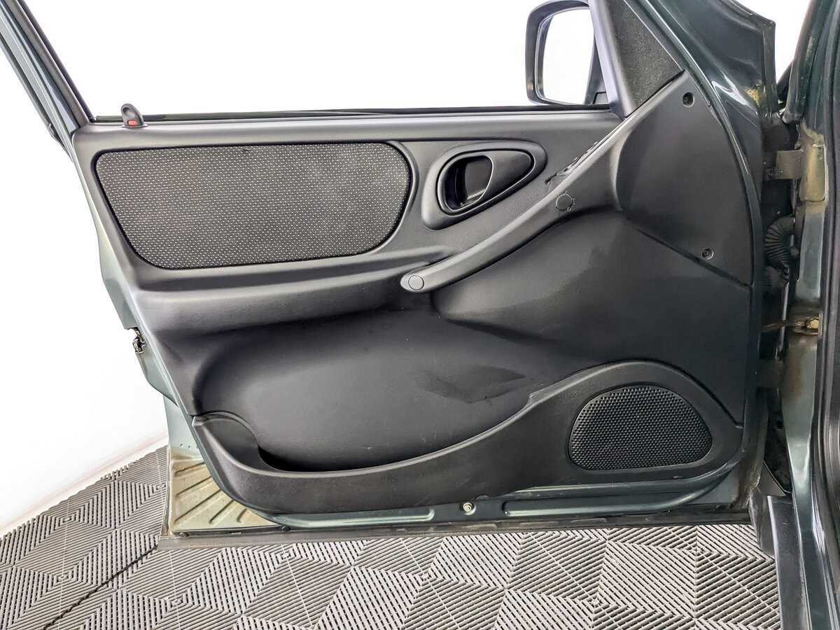 Шевроле Нива б/у, 2017, Механическая. Фото: #14