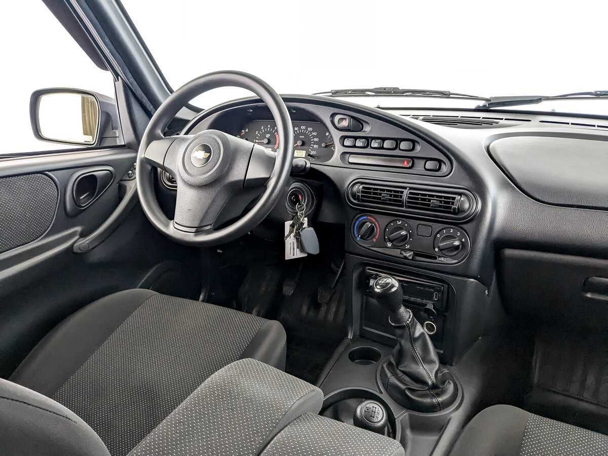 Шевроле Нива б/у, 2017, Механическая. Фото: #21