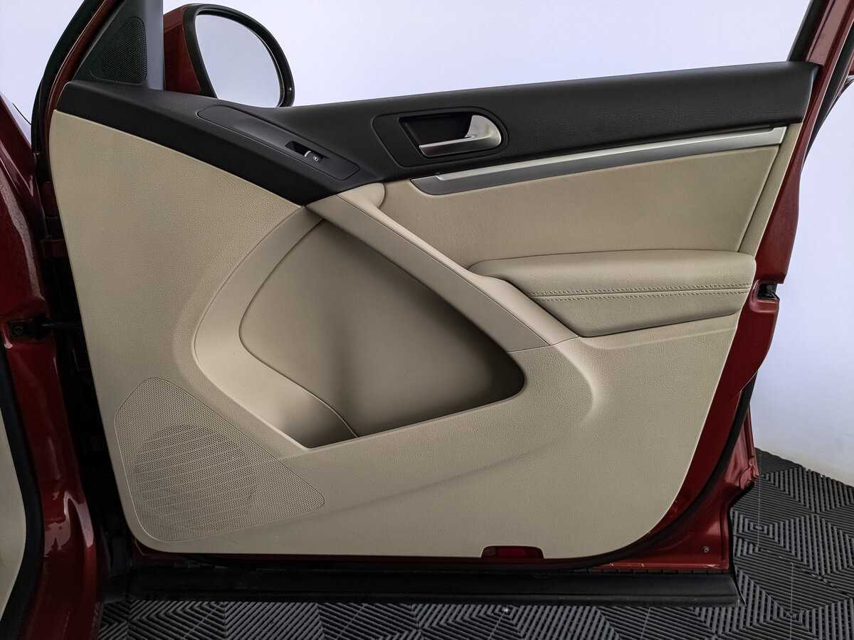 Фольксваген Тигуан б/у, 2014, Автоматическая. Фото: #20