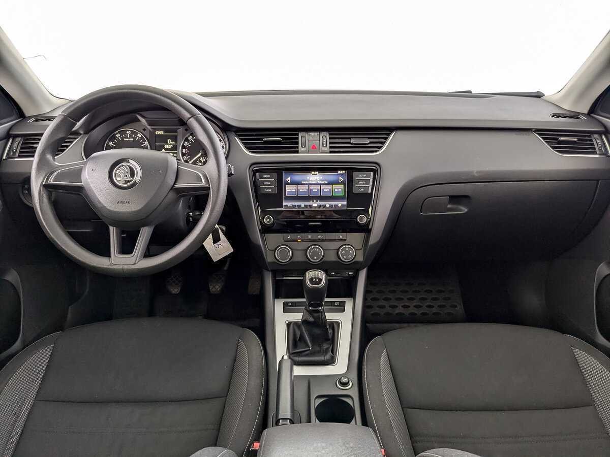 Шкода Октавия б/у, 2017, Механическая. Фото: #11