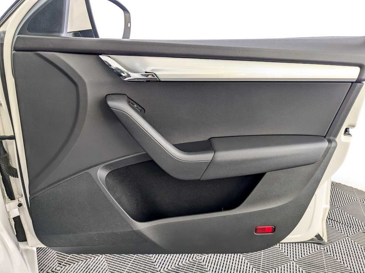 Шкода Октавия б/у, 2017, Механическая. Фото: #19