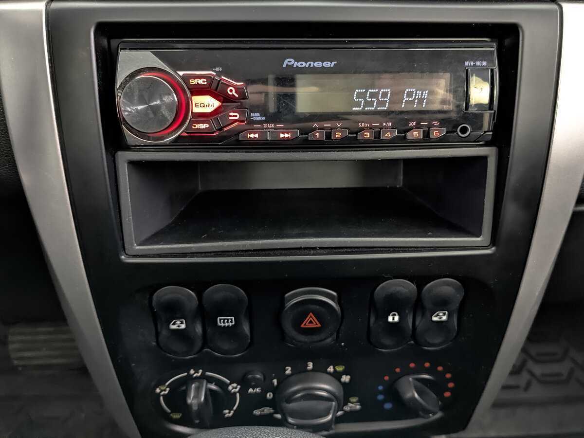 Ниссан Альмера б/у, 2015, Автоматическая. Фото: #12