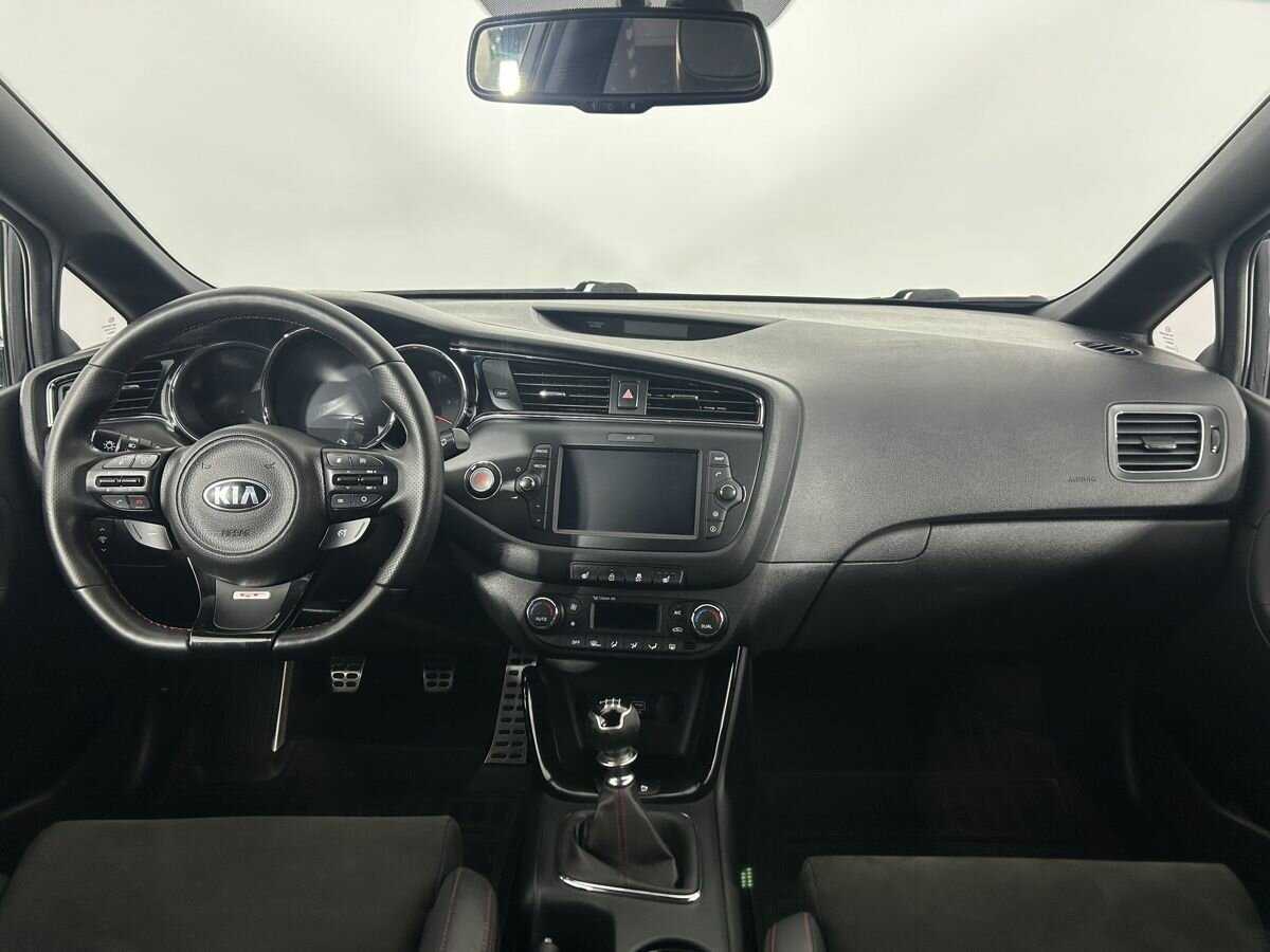 Киа Сид ГТ б/у, 2017, Механическая. Фото: #6