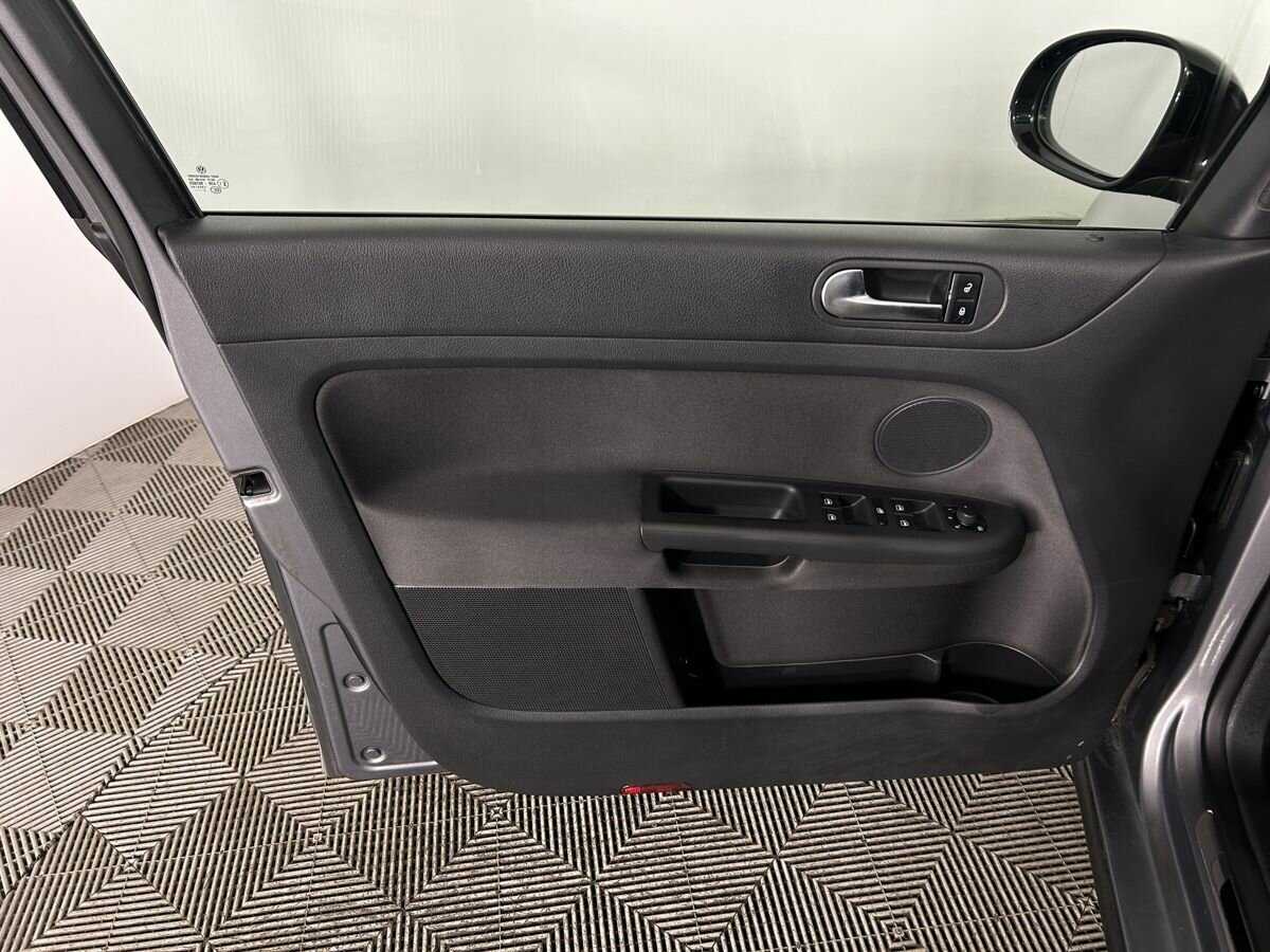 Фольксваген Гольф Плюс б/у, 2012, Механическая. Фото: #6