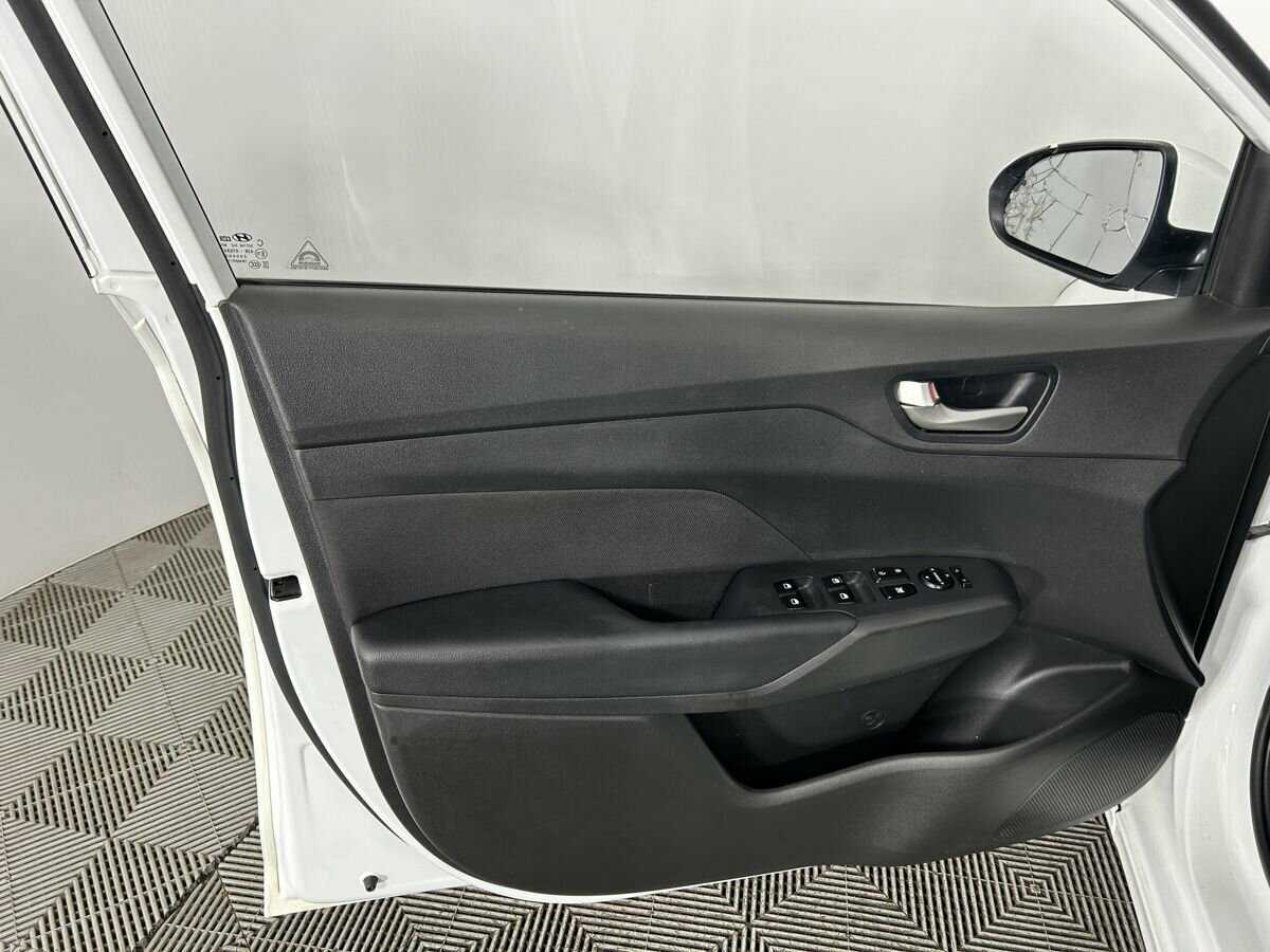 Хендай Солярис б/у, 2017, Автоматическая. Фото: #7