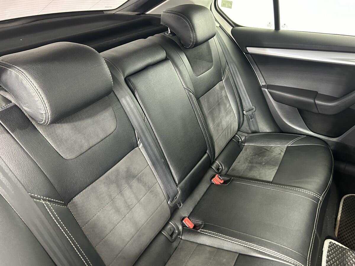 Шкода Октавия б/у, 2014, Роботизированная. Фото: #14