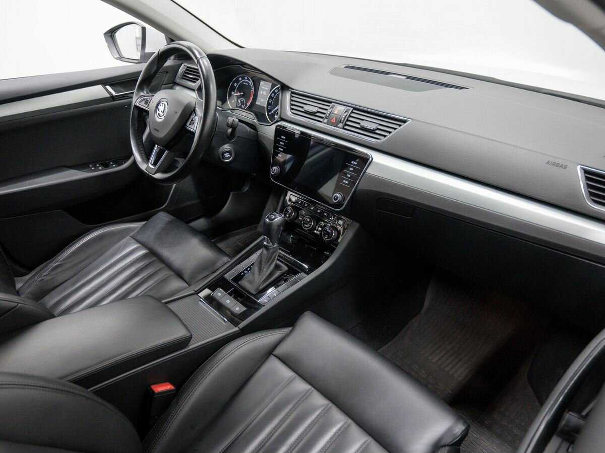 Шкода Суперб б/у, 2018, Роботизированная. Фото: #6