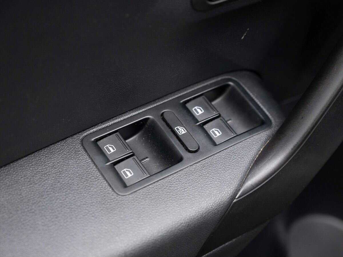 Фольксваген Поло б/у, 2016, Роботизированная. Фото: #15