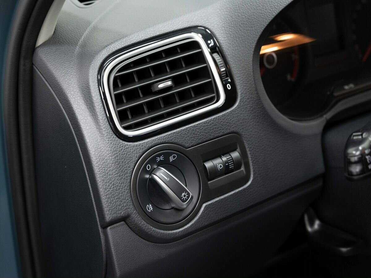 Фольксваген Поло б/у, 2019, Роботизированная. Фото: #19