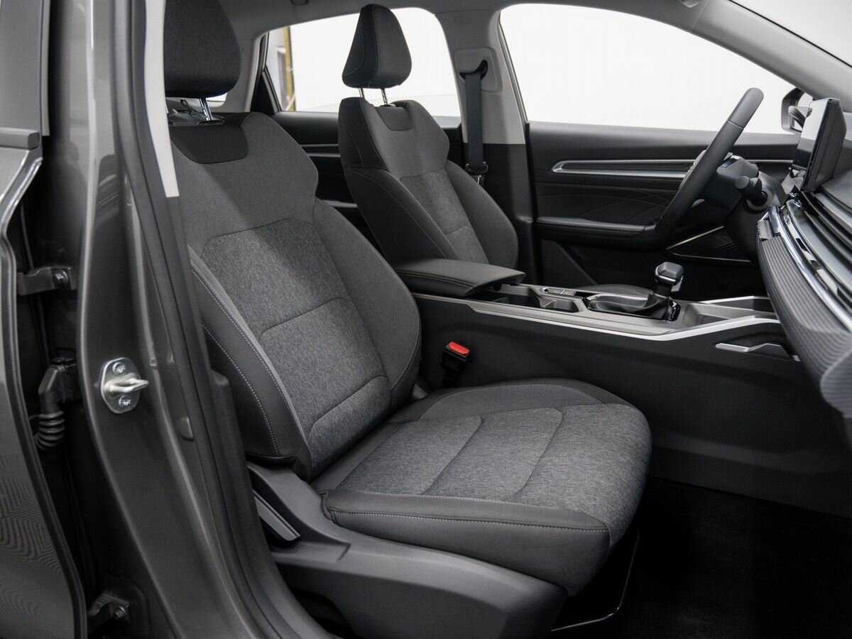 Джили Эмгранд б/у, 2023, Автоматическая. Фото: #7