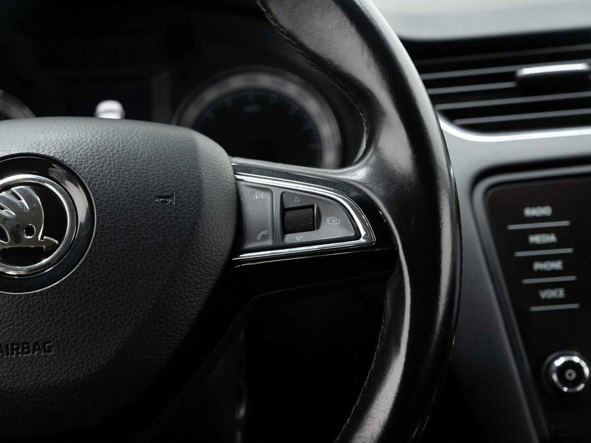 Шкода Октавия б/у, 2017, Роботизированная. Фото: #15