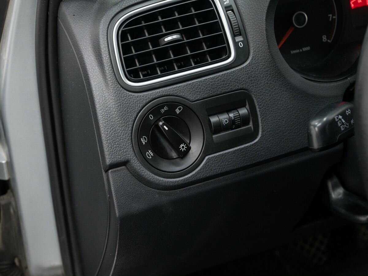 Фольксваген Поло б/у, 2013, Автоматическая. Фото: #13