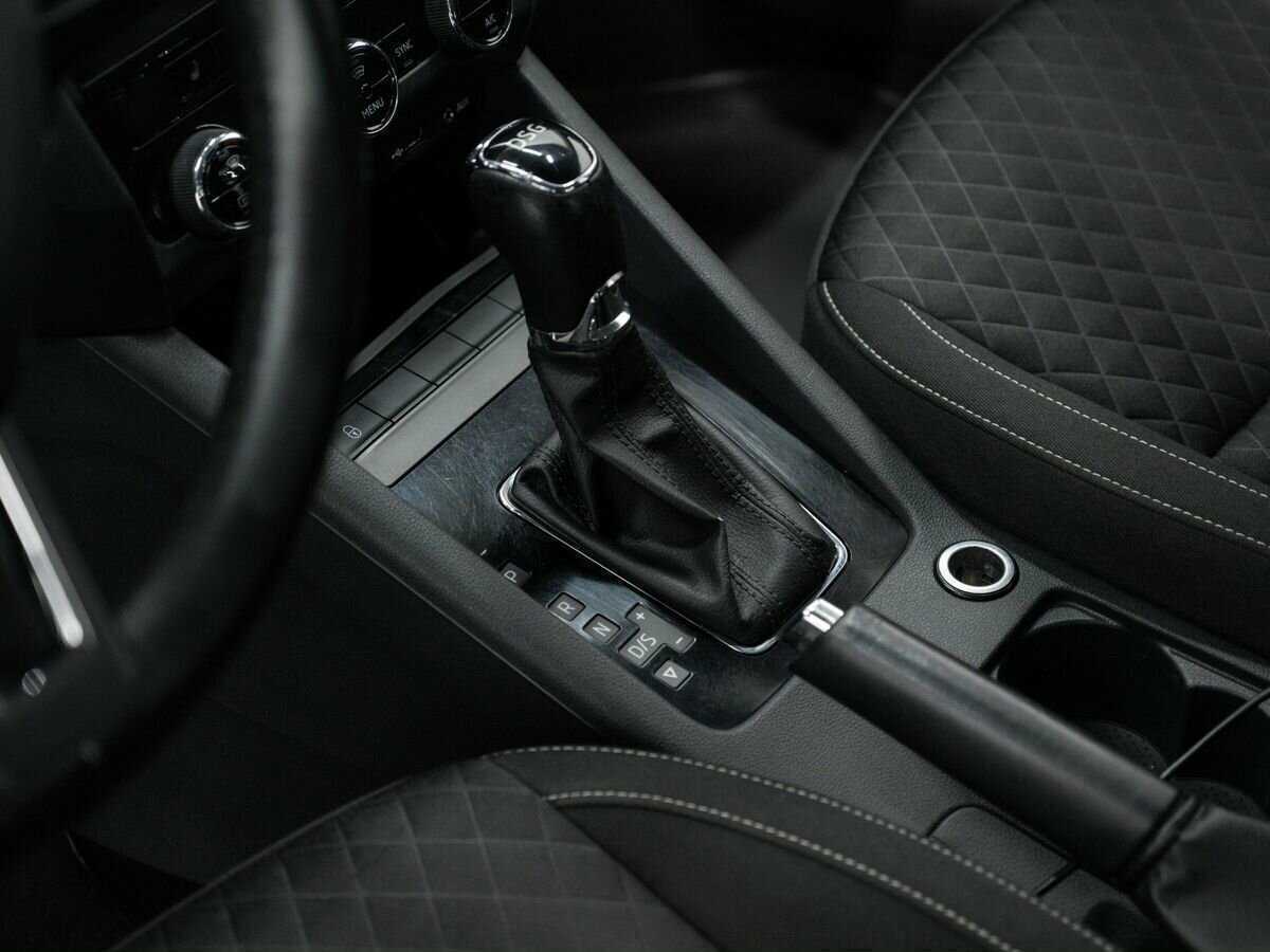 Шкода Октавия б/у, 2017, Роботизированная. Фото: #16