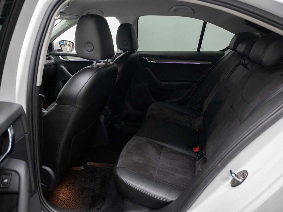 Шкода Октавия б/у, 2017, Роботизированная. Фото: #8