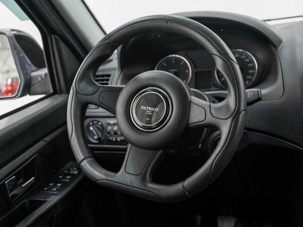 УАЗ Патриот б/у, 2015, Механическая. Фото: #11