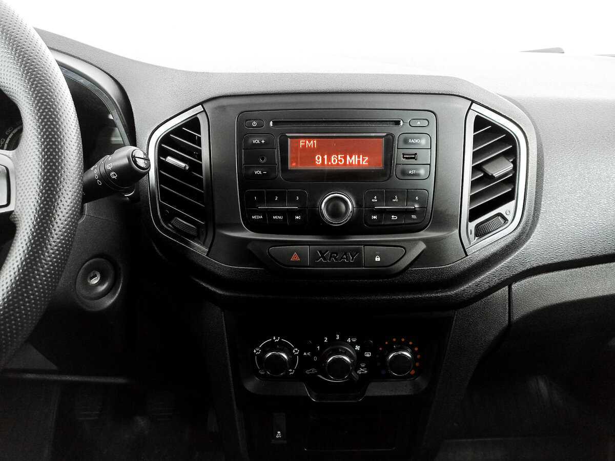 Лада (ВАЗ) ИКСРЭЙ б/у, 2017, Механическая. Фото: #14