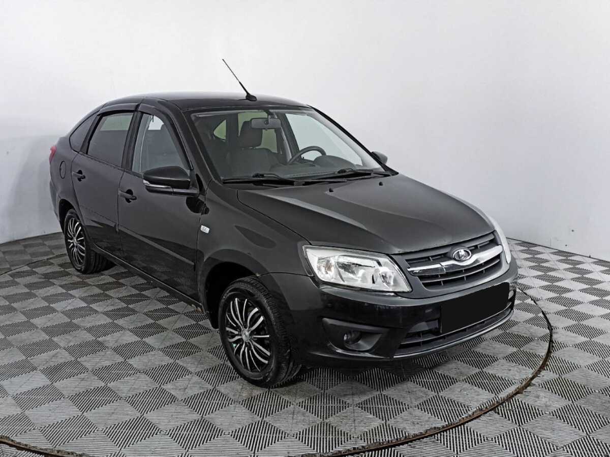 Лада (ВАЗ) Гранта б/у, 2015, Механическая. Фото: #2