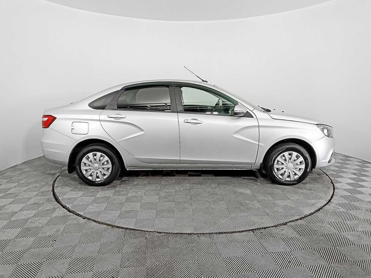 Лада (ВАЗ) Веста б/у, 2017, Механическая. Фото: #3