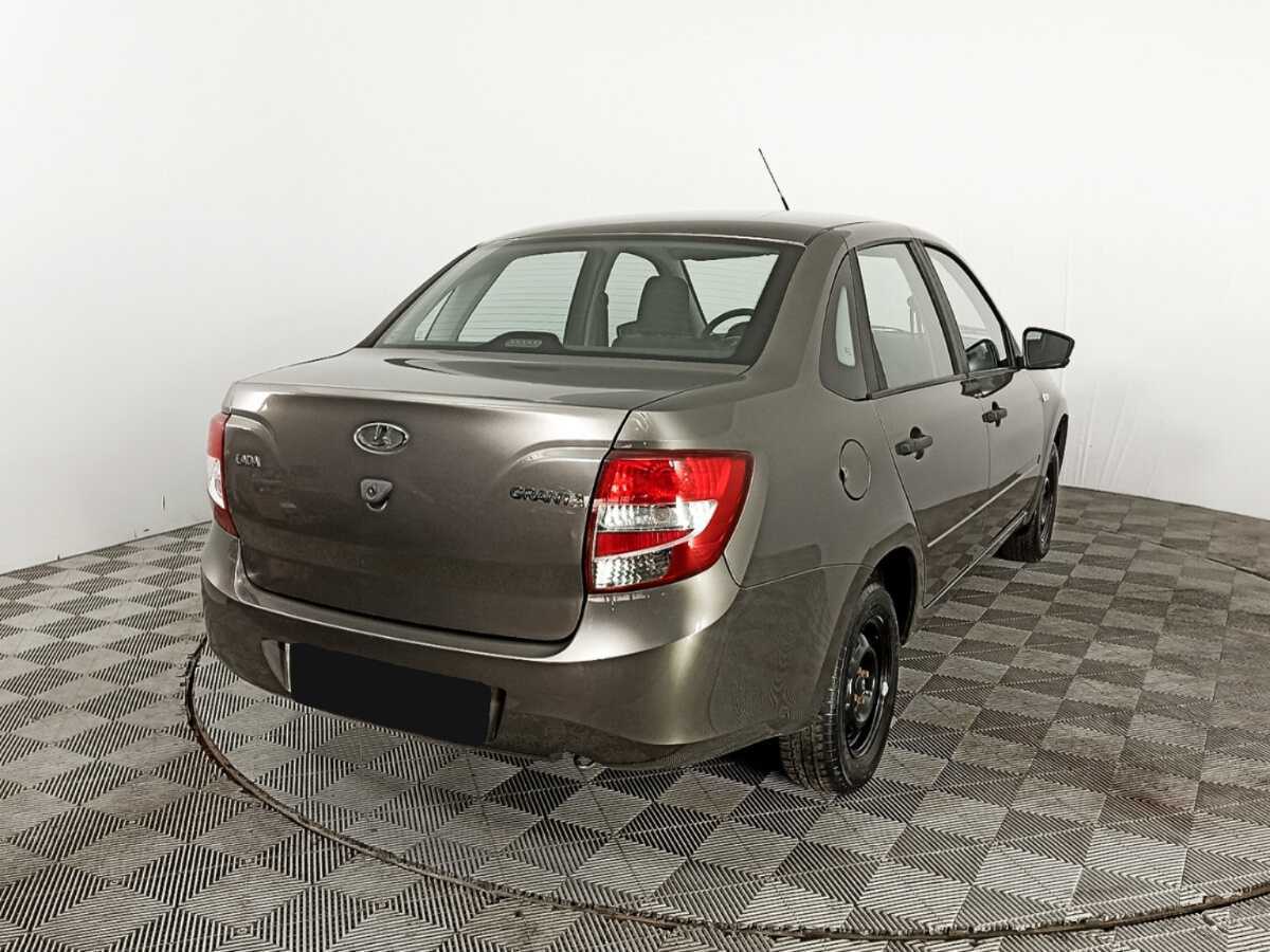 Лада (ВАЗ) Гранта б/у, 2018, Механическая. Фото: #4