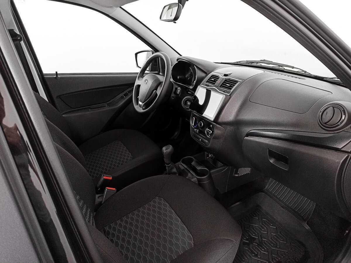 Лада (ВАЗ) Гранта б/у, 2024, Механическая. Фото: #8