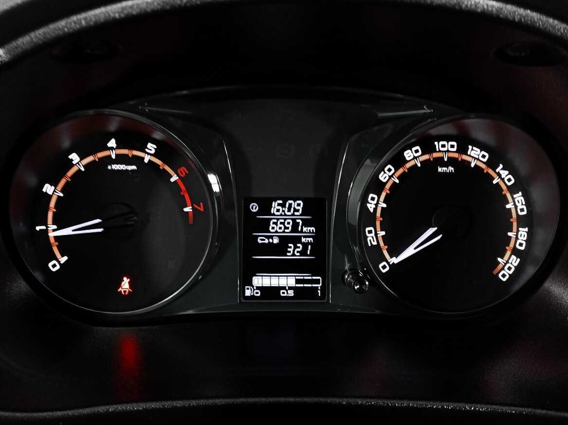 Лада (ВАЗ) Гранта б/у, 2024, Механическая. Фото: #10