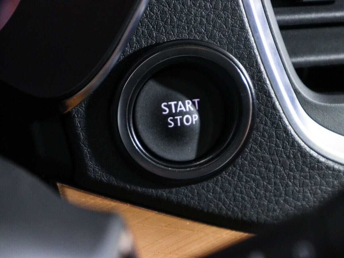 Лада (ВАЗ) Веста б/у, 2023, Механическая. Фото: #12