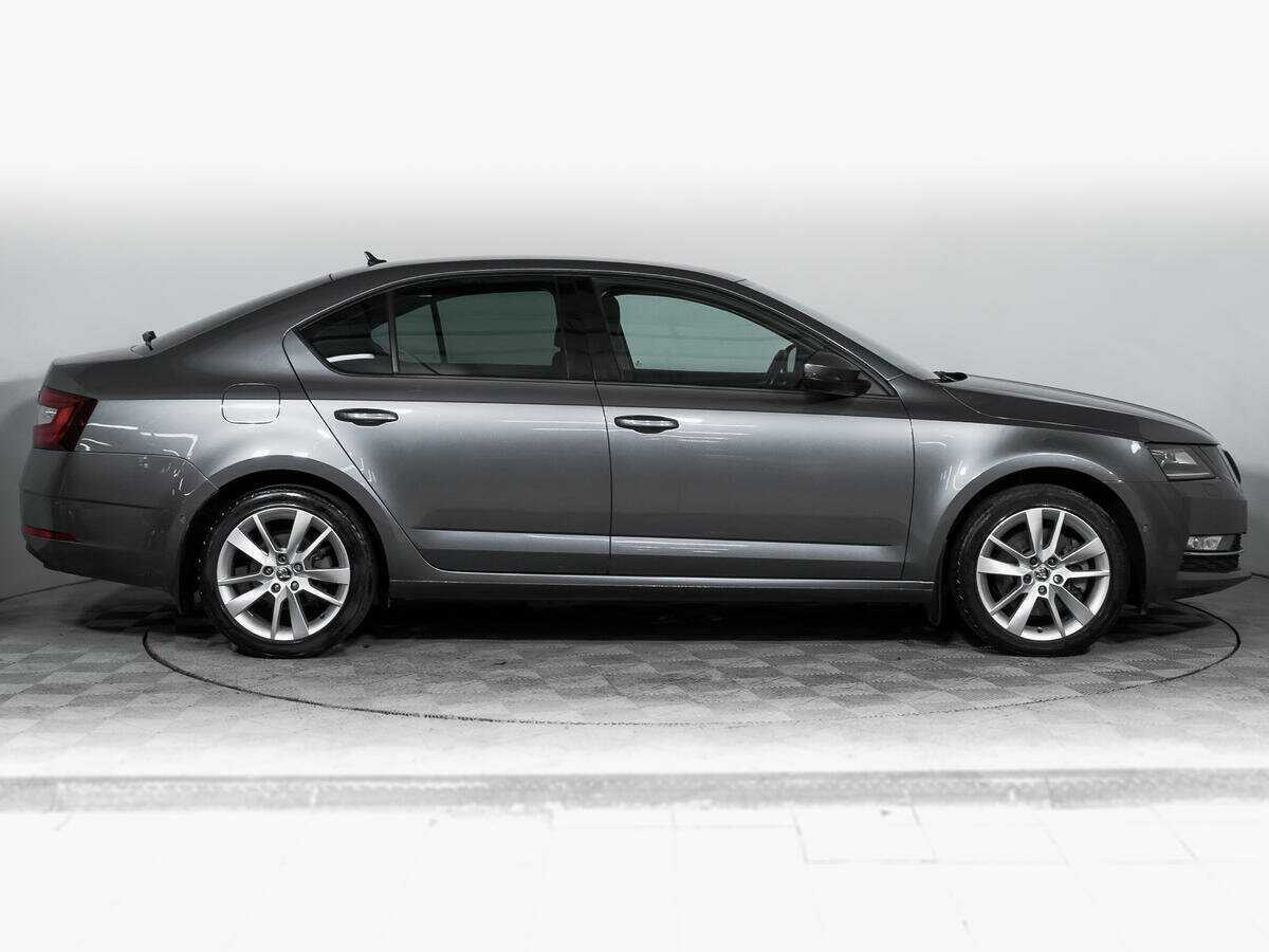 Шкода Октавия б/у, 2018, Механическая. Фото: #3