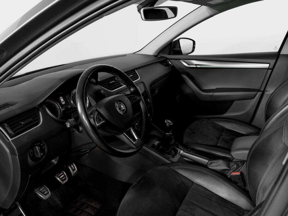 Шкода Октавия б/у, 2018, Механическая. Фото: #15