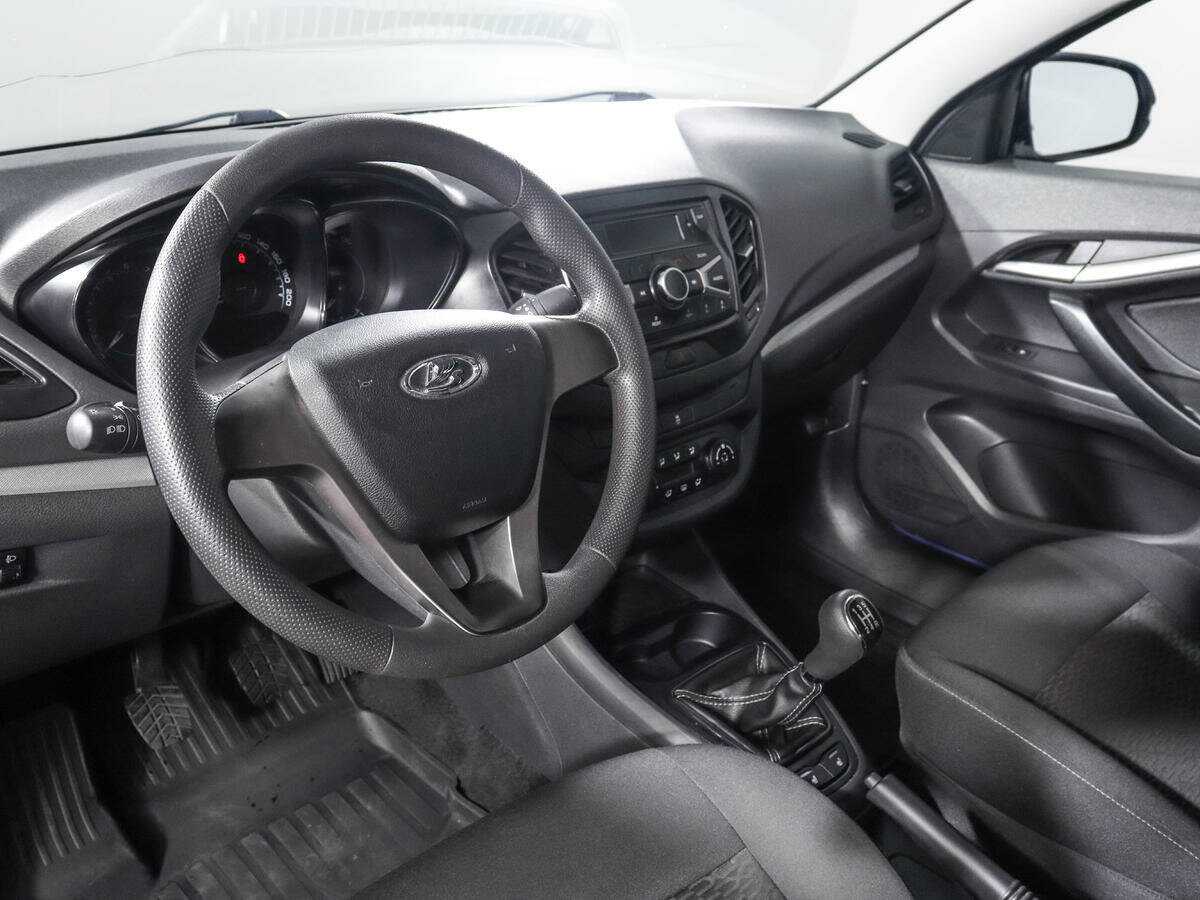 Лада (ВАЗ) Веста б/у, 2016, Механическая. Фото: #13