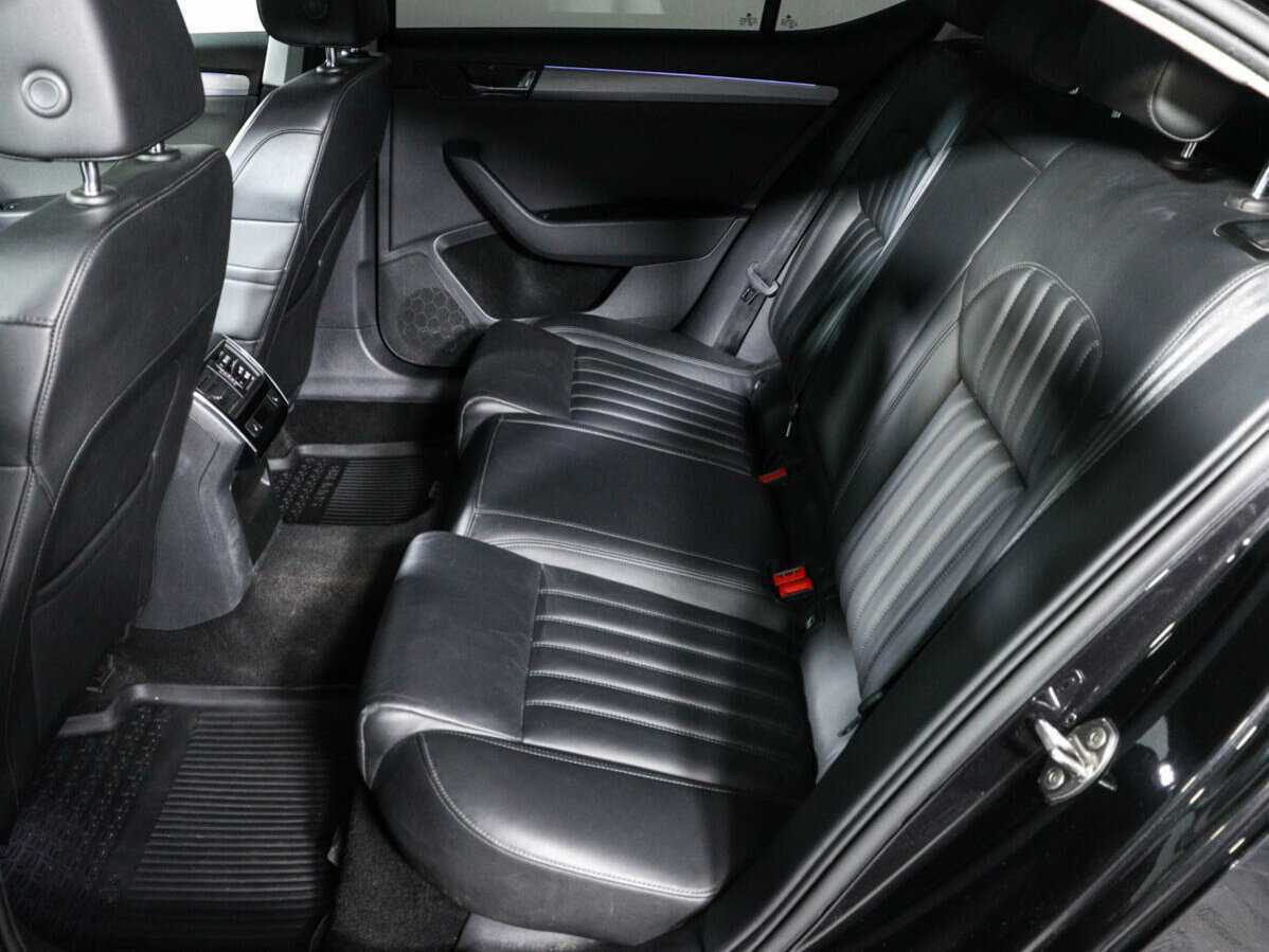 Шкода Суперб б/у, 2019, Роботизированная. Фото: #9