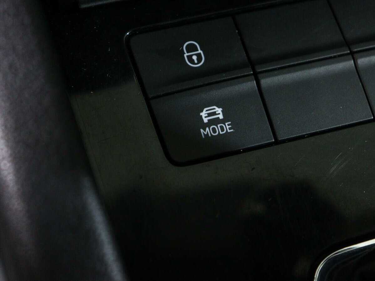 Шкода Октавия б/у, 2019, Роботизированная. Фото: #21