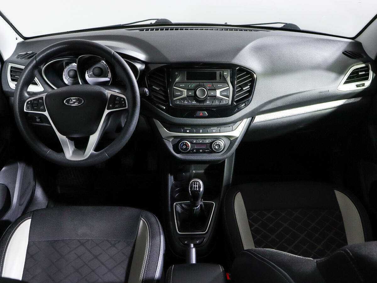 Лада (ВАЗ) Веста б/у, 2018, Механическая. Фото: #8