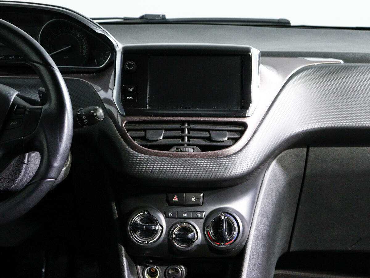 Пежо 2008 б/у, 2014, Роботизированная. Фото: #10