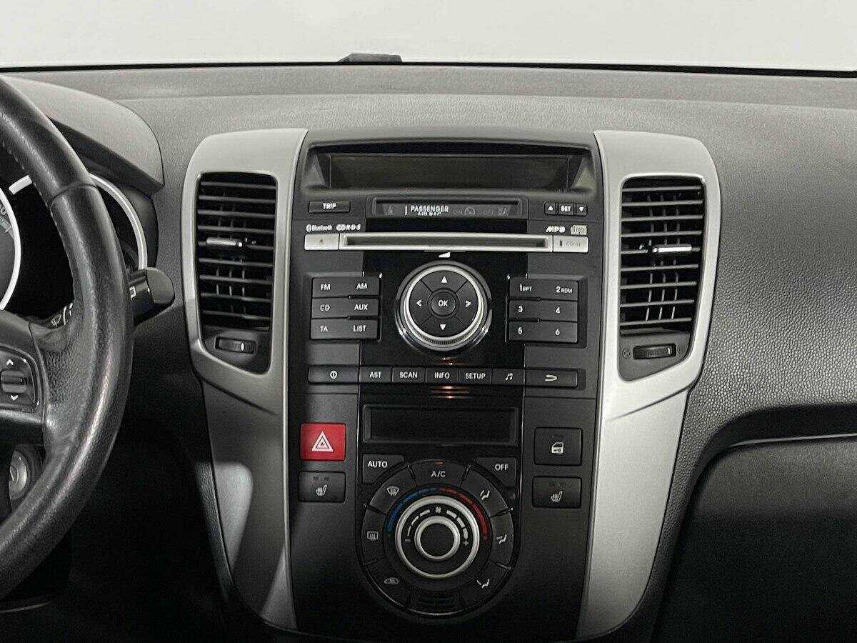 Киа Венга б/у, 2013, Автоматическая. Фото: #11