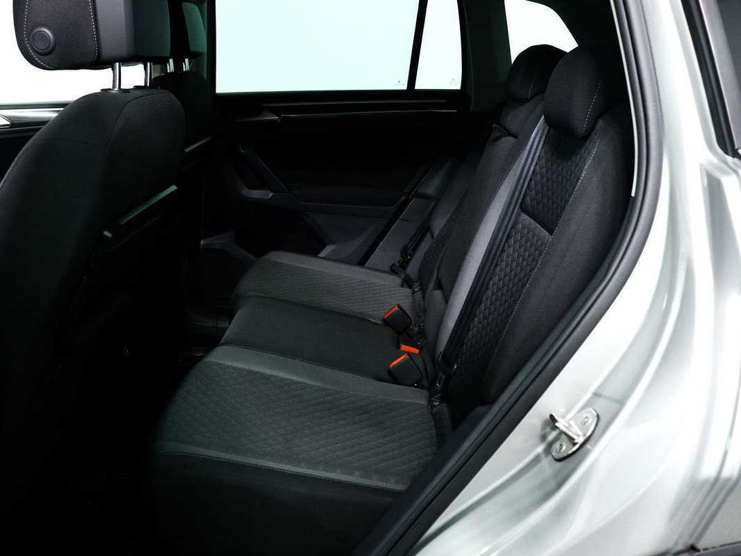 Фольксваген Тигуан б/у, 2016, Роботизированная. Фото: #11