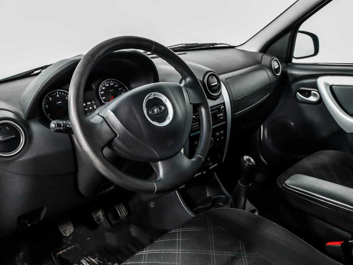 Лада (ВАЗ) Ларгус б/у, 2015, Механическая. Фото: #8