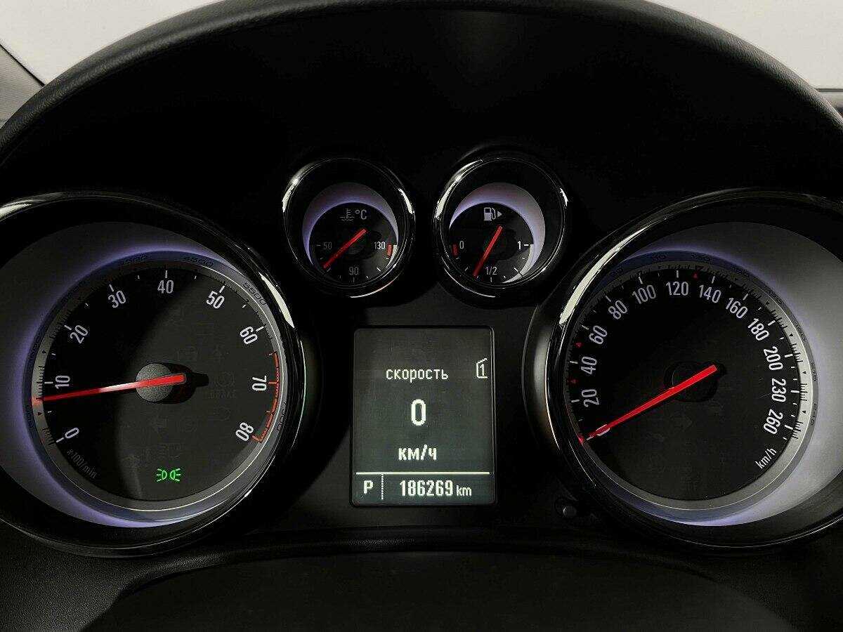 Опель Астра б/у, 2012, Автоматическая. Фото: #10